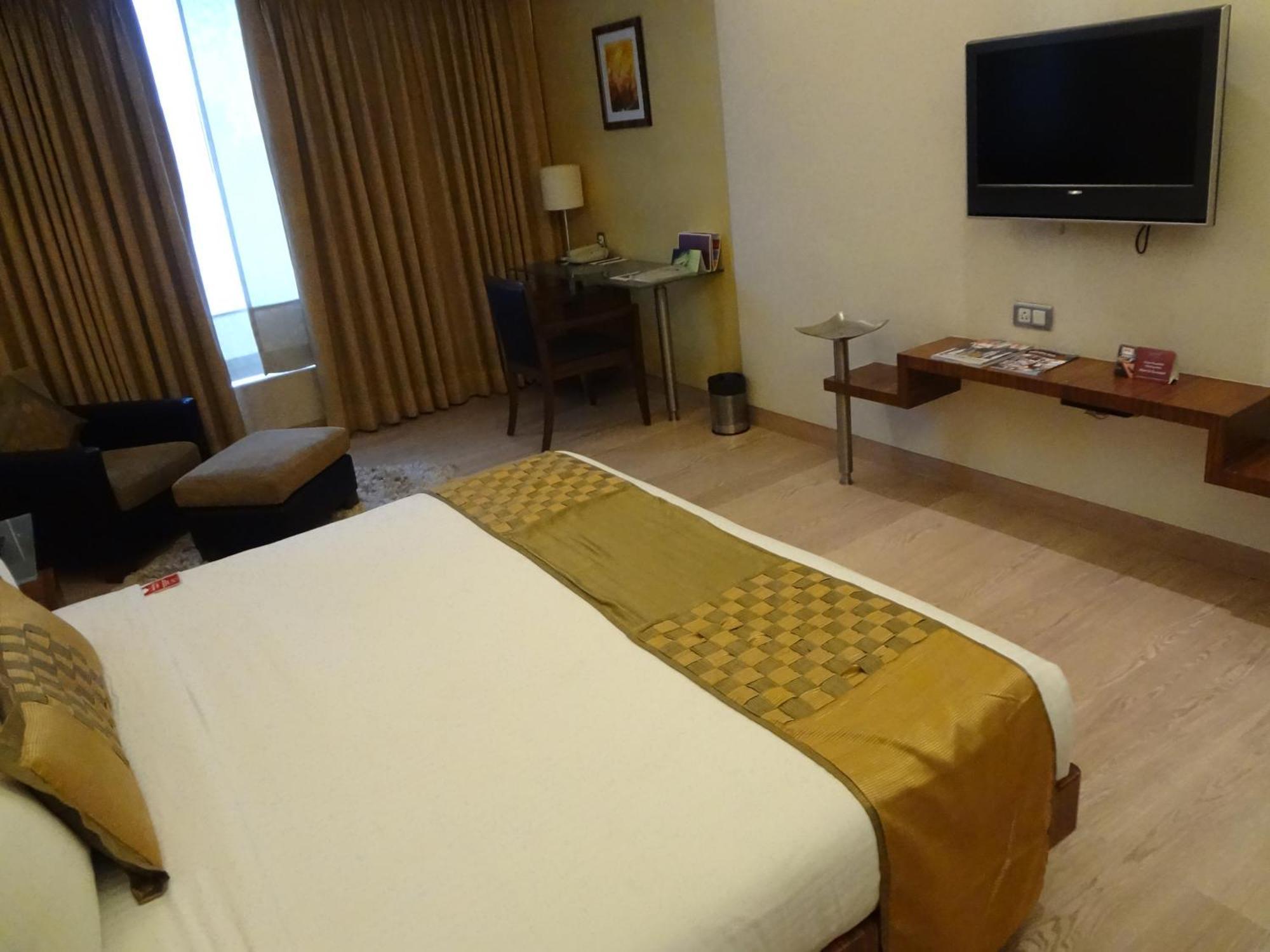Mirage Hotel, Mumbai International Airport — Photos 2